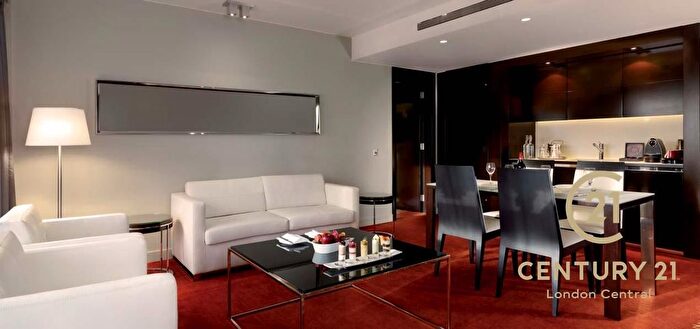 Studio For Sale In Park Plaza Westminster Bridge Hotel, Westminster Bridge Road, London, SE1