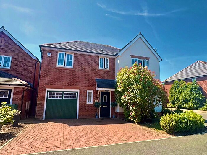 4 Bedroom Detached House For Sale In Boundary Park, Parkgate, Neston, Cheshire, CH64