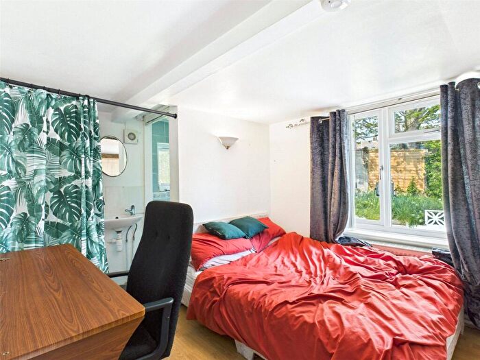 1 Bedroom House To Rent In Hinton Close, Brighton, East Sussex, BN1