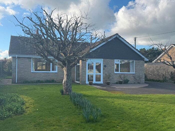 2 Bedroom Bungalow For Sale In School Lane, Wootton Fitzpaine, Bridport, Dorset, DT6