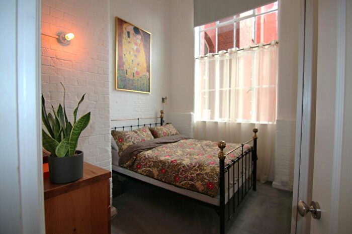 2 Bedroom Apartment To Rent In Fairfield Road, Bow Quarter, E3