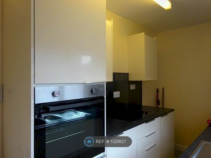 2 Bedroom Terraced House To Rent In St. Nicholas Street, Lincoln, LN1