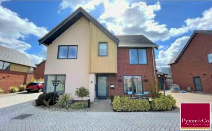 4 Bedroom Detached House To Rent In Conroy Close, Norwich, NR7