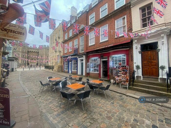 1 Bedroom Flat To Rent In Church Street, Windsor, SL4