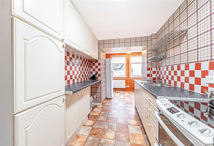 5 Bedroom Detached House For Sale In Spion Kop, Leslie Road, Scotlandwell, KY13