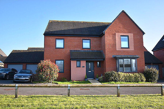 5 Bedroom Detached House For Sale In Ford Way, Tithebarn, Exeter, EX1