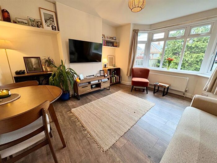 2 Bedroom Semi-Detached Bungalow For Sale In Mill Road, Hailsham, BN27