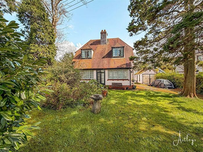 2 Bedroom Detached House For Sale In Oldway, Bishopston, Swansea, SA3