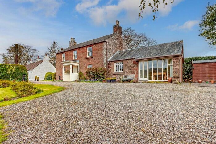 3 Bedroom Detached House For Sale In Forgandenny Road, Perth, PH2