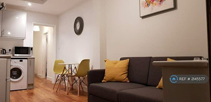 1 Bedroom Flat To Rent In Ramsbury Drive, Earley, Reading, RG6