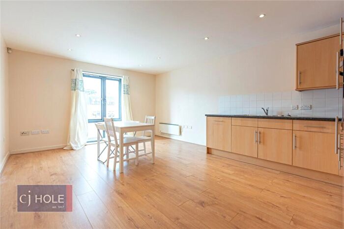 1 Bedroom Apartment To Rent In Skypark Road, Bedminster, Bristol, BS3