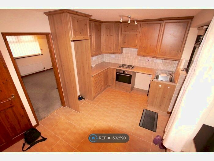 2 Bedroom Semi-Detached House To Rent In Dale Court, New Broughton, Wrexham, LL11