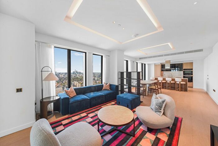 3 Bedroom Flat To Rent In River Park Towe, London, SW8