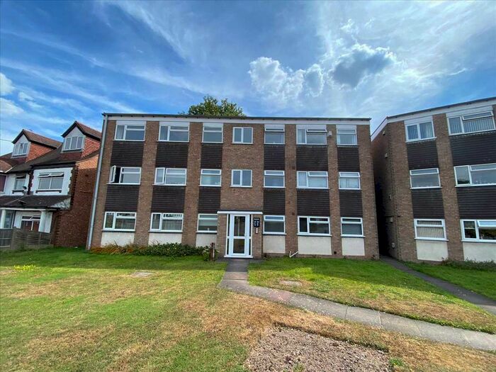 2 Bedroom Flat To Rent In Aimsbury Court, Coventry Road, Birmingham, B26