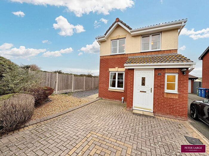 3 Bedroom Detached House For Sale In Llys Vyrnwy, Prestatyn, Denbighshire, LL19