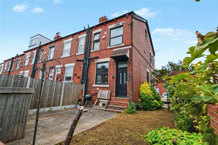 3 Bedroom Terraced House For Sale In Haigh Avenue, Rothwell, Leeds, West Yorkshire, LS26
