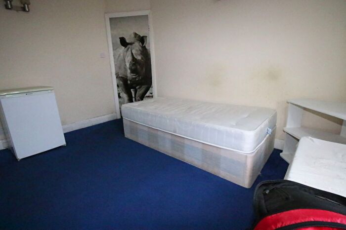 Studio To Rent In Bulstrode Road, Hounslow, Greater London, TW3