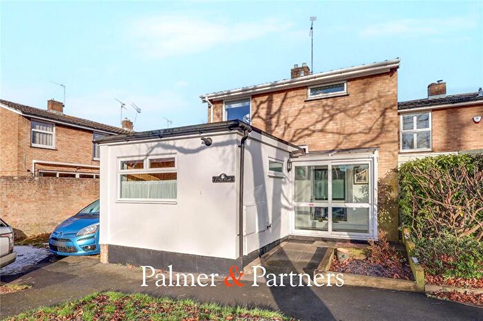 3 Bedroom End Of Terrace House For Sale In Pan Walk, Chelmsford, Essex, CM1