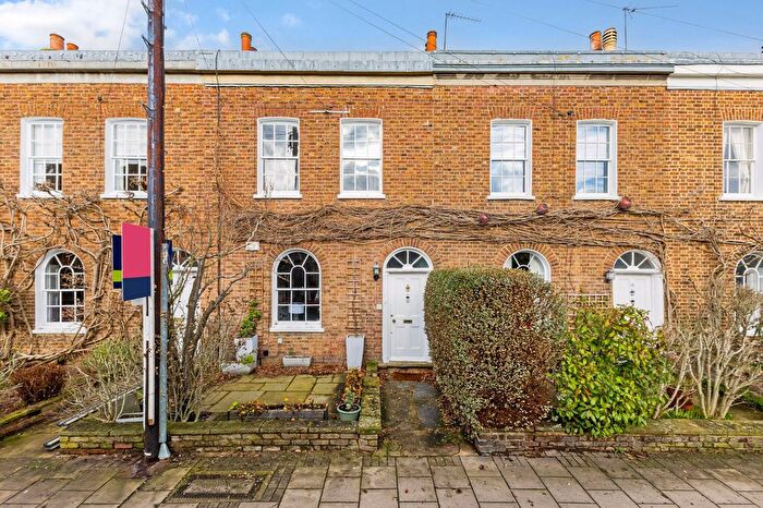 3 Bedroom Terraced House To Rent In Adelaide Square, Windsor, Berkshire, SL4