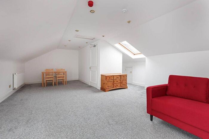 4 Bedroom Flat For Sale In () Polwarth Gardens, Edinburgh, EH11