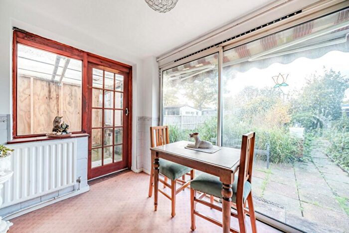 2 Bedroom Bungalow For Sale In Allerford Road, Catford, SE6