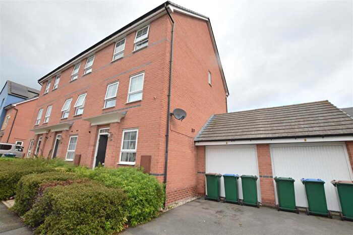 4 Bedroom End Of Terrace House To Rent In Canal View, City Wharf, Coventry, CV1