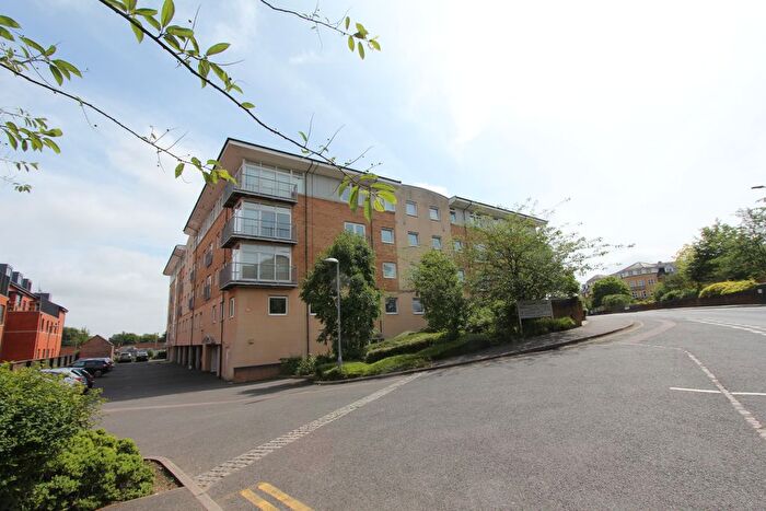 2 Bedroom Flat To Rent In Centurion Court, St Albans, AL1