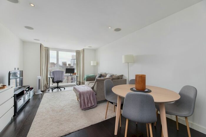 1 Bedroom Flat To Rent In Gatliff Road, London, SW1W