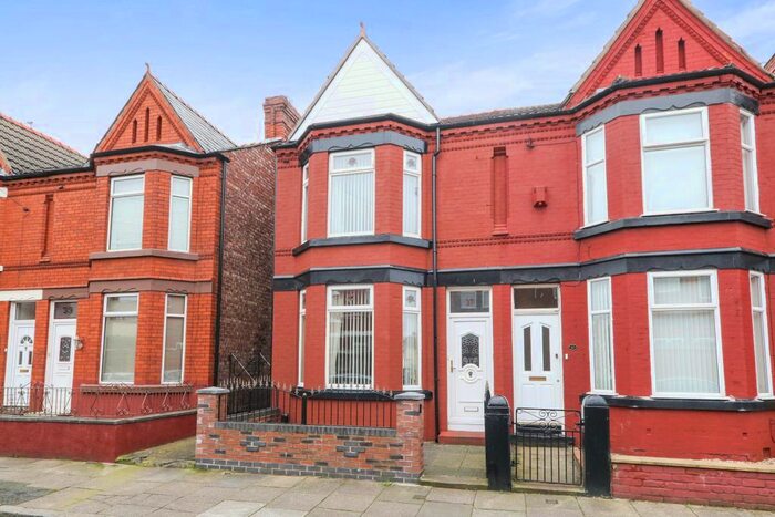 3 Bedroom Semi-Detached House To Rent In St. Georges Avenue, Tranmere, Birkenhead, CH42