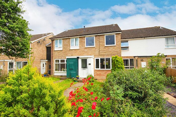 3 Bedroom Terraced House For Sale In Metcalfe Lane, Over, Cambridge, CB24
