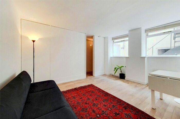 1 Bedroom Flat To Rent In Whitfield Street, Fitzrovia, London, W1T