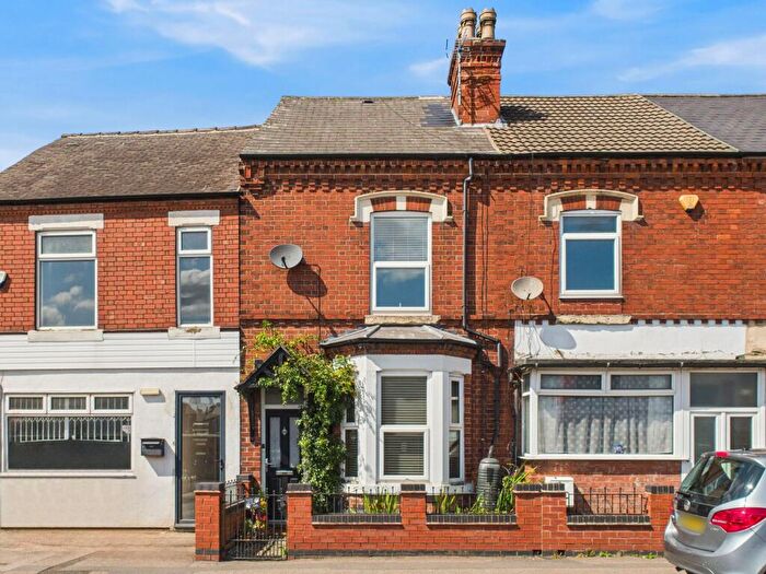 3 Bedroom Terraced House For Sale In Meadow Road, Netherfield, Nottingham, NG4