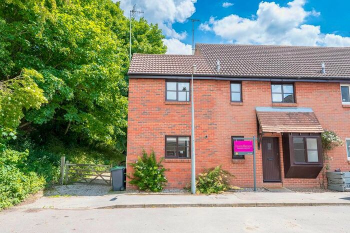 3 Bedroom End Of Terrace House To Rent In Normansfield, Dunmow, CM6