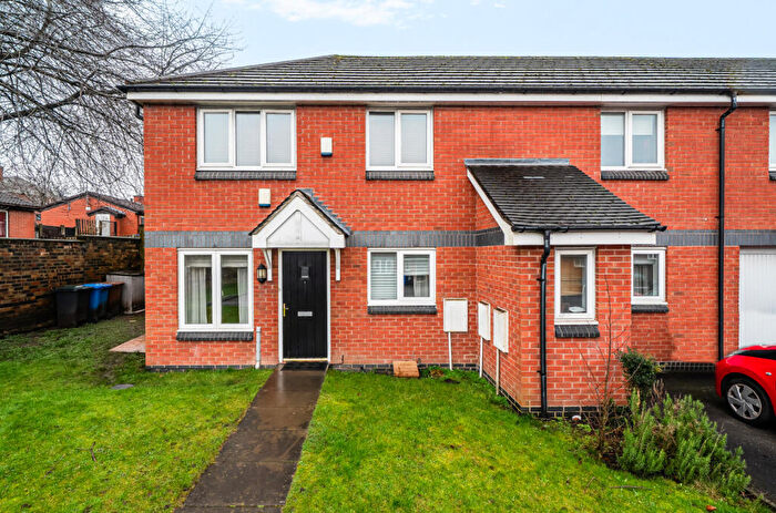 2 Bedroom Apartment For Sale In Elworth Court, Stoke-on-Trent, Staffordshire, ST4