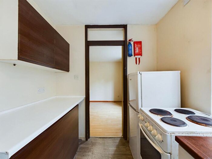 1 Bedroom Flat For Sale In Montague Hill South, Kingsdown, Bristol, BS2
