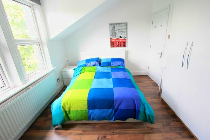 2 Bedroom Flat To Rent In Balham, SW12