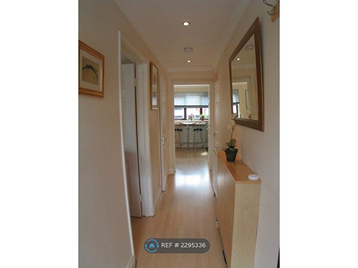 1 Bedroom Maisonette To Rent In Garlands Road, Redhill, RH1