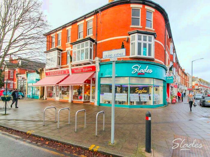 3 Bedroom Flat To Rent In Grand Avenue Chambers, Grand Avenue, Southbourne, BH6