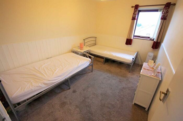 1 Bedroom Flat To Rent In Copse Avenue, Swindon, SN1