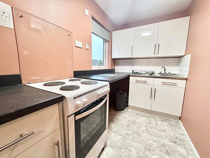 Studio To Rent In Celia Close, Waterlooville, PO7