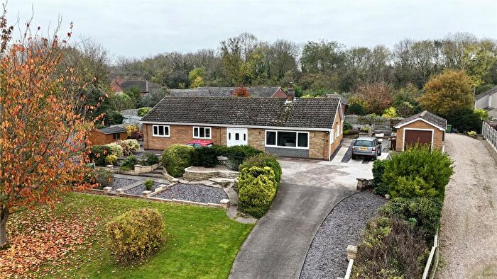 4 Bedroom Bungalow For Sale In Eastoft Road, Crowle, Scunthorpe, Lincolnshire, DN17