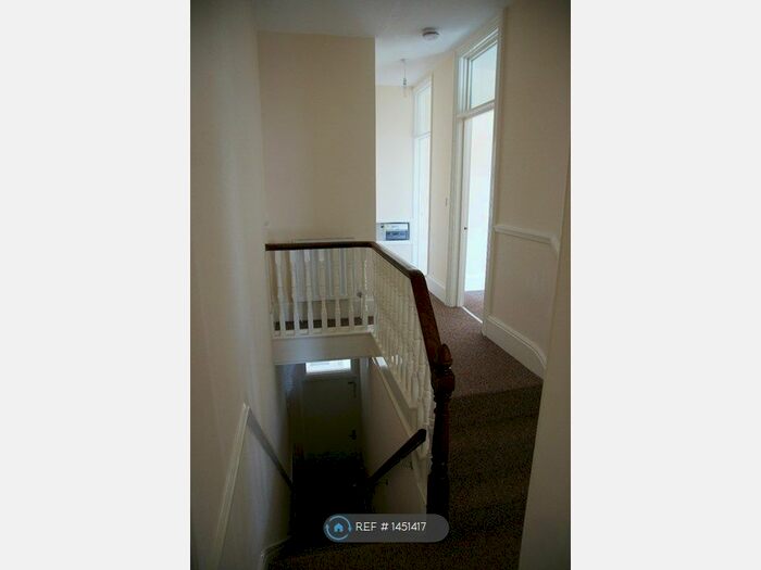 2 Bedroom Flat To Rent In Alexandra Road, Lowestoft, NR32