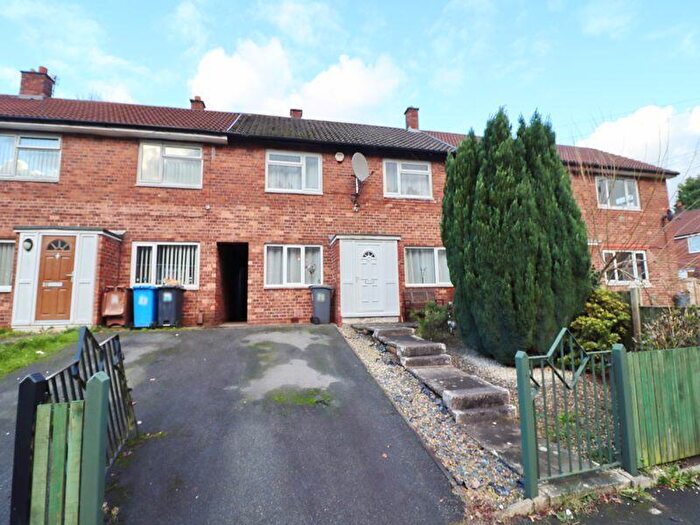 3 Bedroom Terraced House For Sale In Aspinall Crescent, Worsley, Manchester, M28