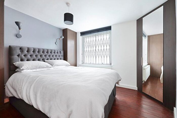 1 Bedroom Flat To Rent In Mornington Crescent, Camden, NW1