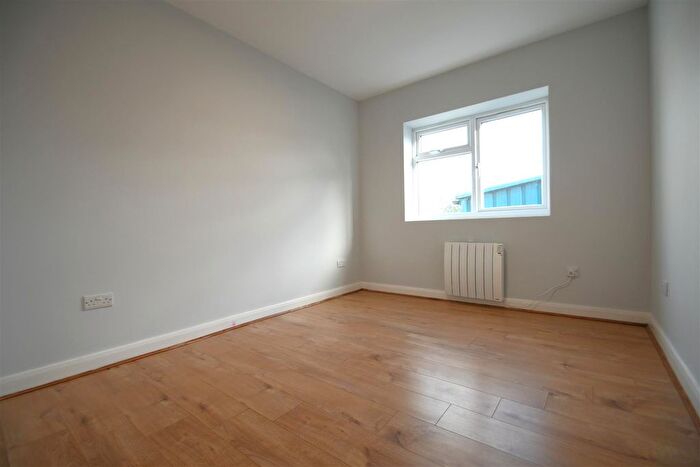 1 Bedroom Flat To Rent In Marion Crescent, Orpington, BR5