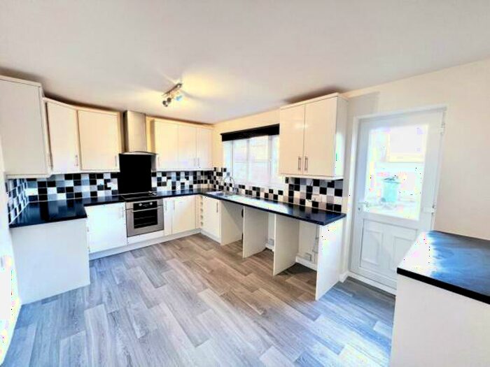 3 Bedroom House To Rent In Williams Way, Manea, March, PE15