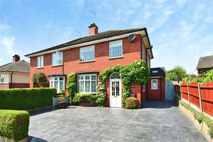 3 Bedroom Semi-Detached House For Sale In The Avenue, Stoke-On-Trent, Staffordshire, ST4