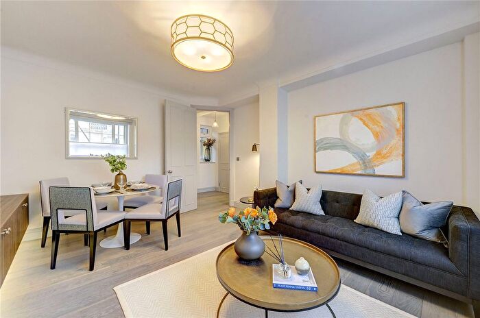 1 Bedroom Flat For Sale In Kensington Park Gardens, London, W11