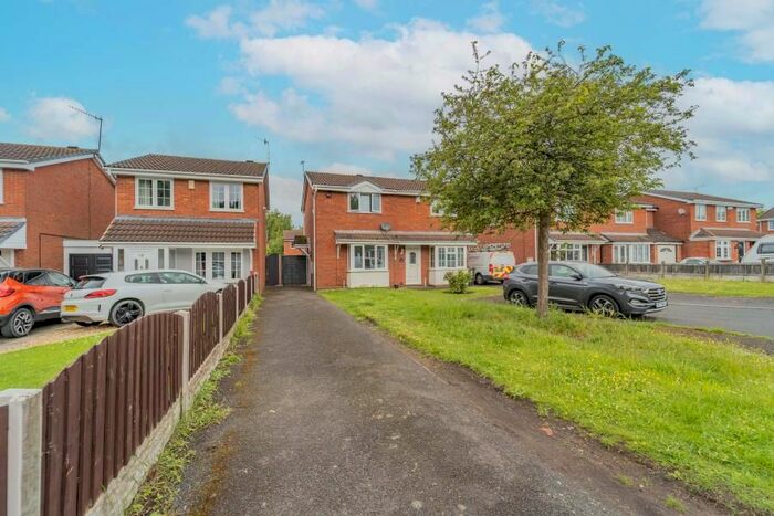 2 Bedroom Semi-Detached House To Rent In Ullswater Rise, Brierley Hill, DY5