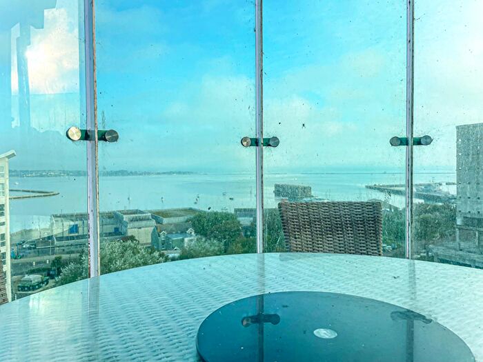 2 Bedroom Flat To Rent In Atlantic House, Portland, DT5